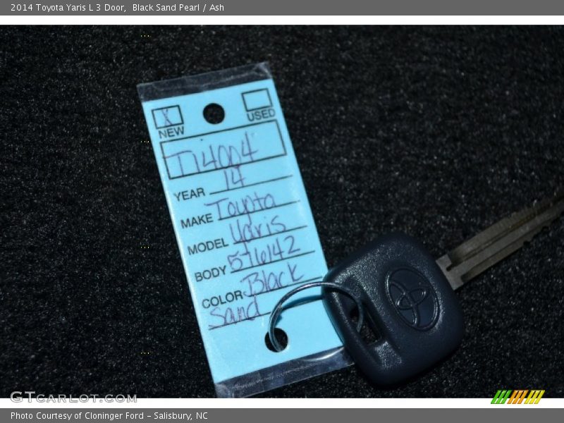 Black Sand Pearl / Ash 2014 Toyota Yaris L 3 Door