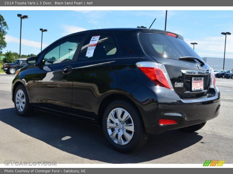 Black Sand Pearl / Ash 2014 Toyota Yaris L 3 Door