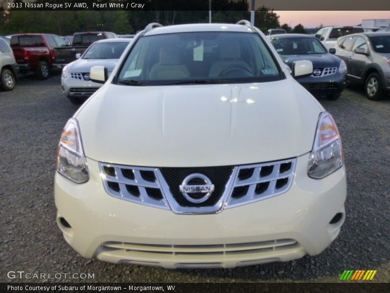 Pearl White / Gray 2013 Nissan Rogue SV AWD