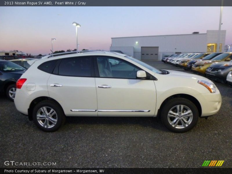 Pearl White / Gray 2013 Nissan Rogue SV AWD