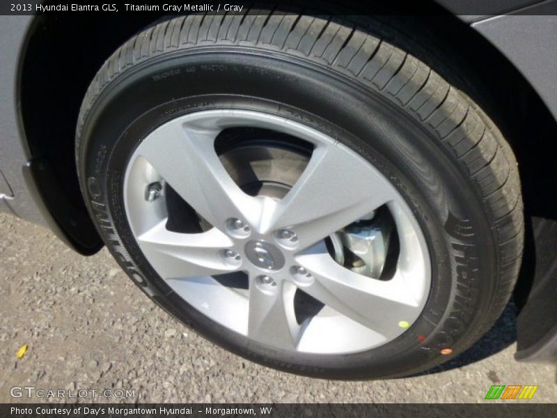 Titanium Gray Metallic / Gray 2013 Hyundai Elantra GLS