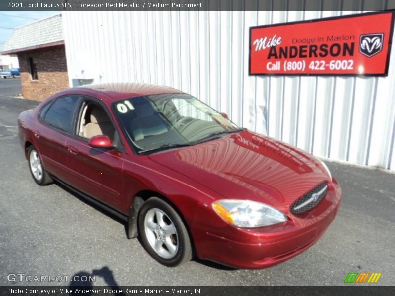 Toreador Red Metallic / Medium Parchment 2001 Ford Taurus SES