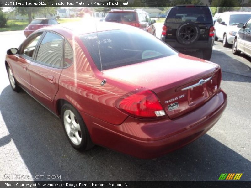 Toreador Red Metallic / Medium Parchment 2001 Ford Taurus SES