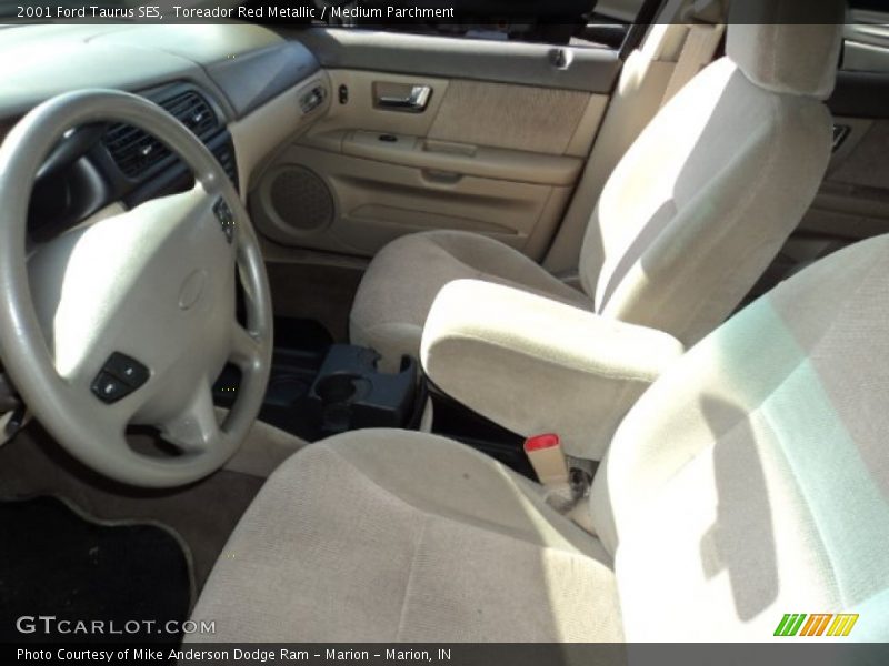 Toreador Red Metallic / Medium Parchment 2001 Ford Taurus SES