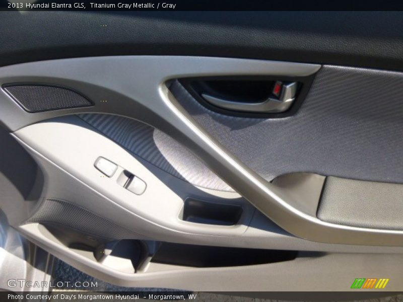 Titanium Gray Metallic / Gray 2013 Hyundai Elantra GLS