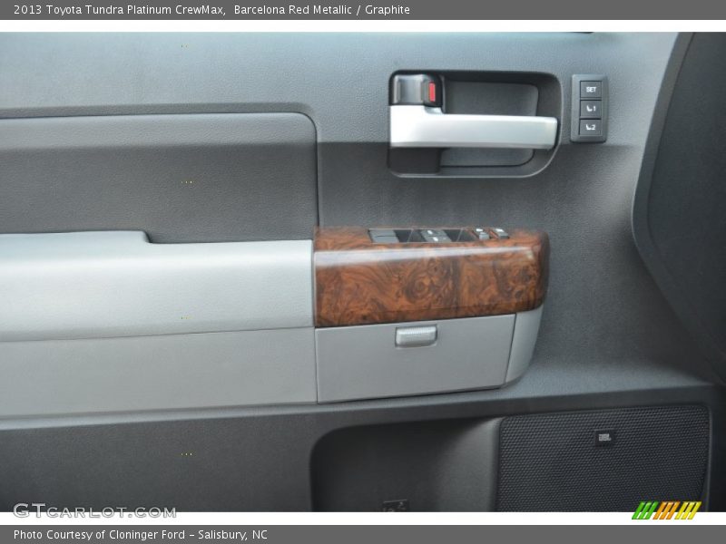 Barcelona Red Metallic / Graphite 2013 Toyota Tundra Platinum CrewMax