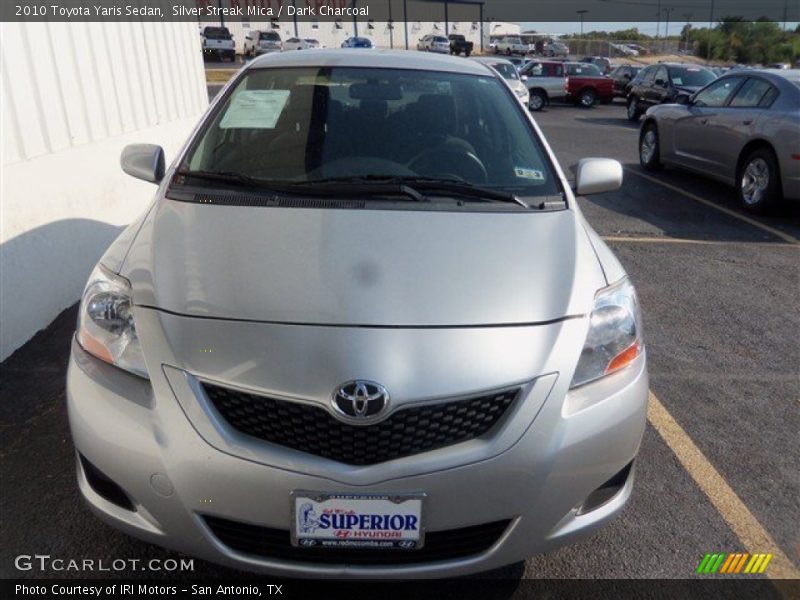 Silver Streak Mica / Dark Charcoal 2010 Toyota Yaris Sedan