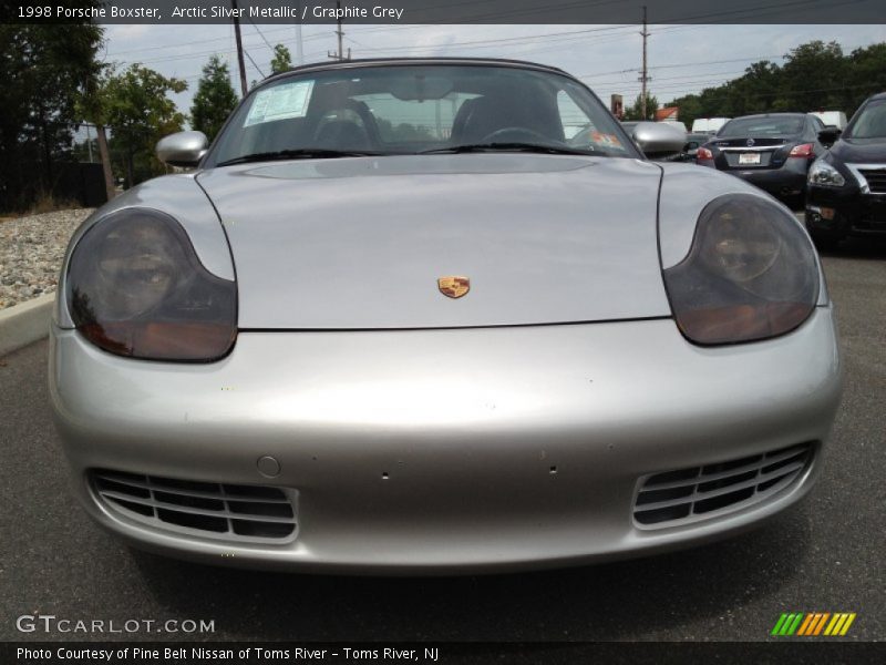 Arctic Silver Metallic / Graphite Grey 1998 Porsche Boxster