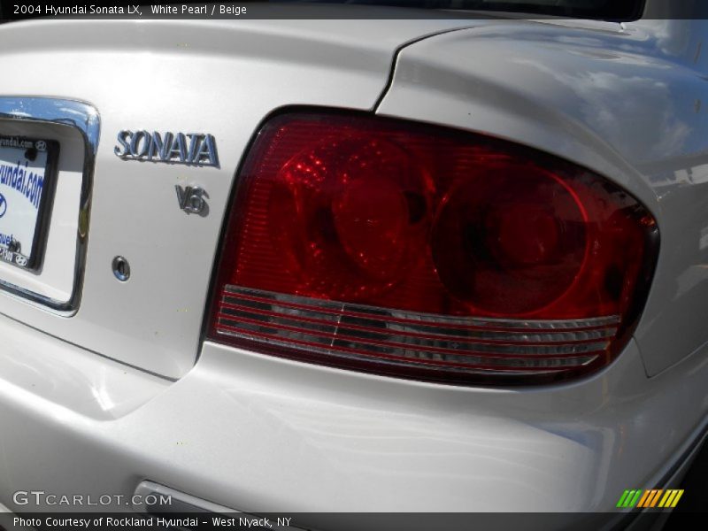 White Pearl / Beige 2004 Hyundai Sonata LX