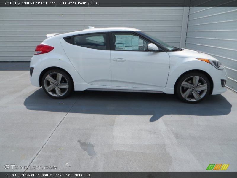 Elite White Pearl / Blue 2013 Hyundai Veloster Turbo