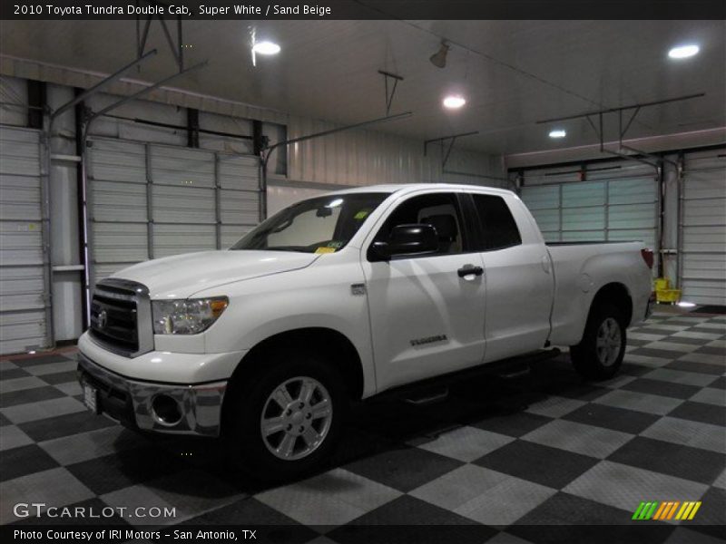 Super White / Sand Beige 2010 Toyota Tundra Double Cab