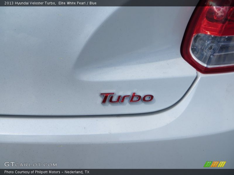 Elite White Pearl / Blue 2013 Hyundai Veloster Turbo
