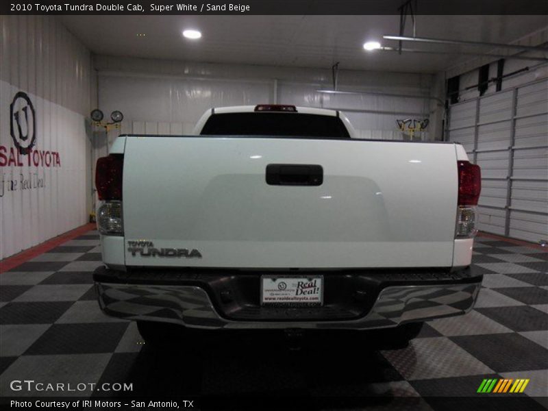 Super White / Sand Beige 2010 Toyota Tundra Double Cab