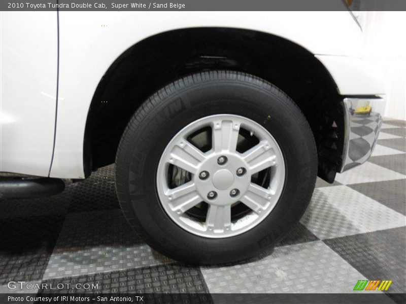 Super White / Sand Beige 2010 Toyota Tundra Double Cab