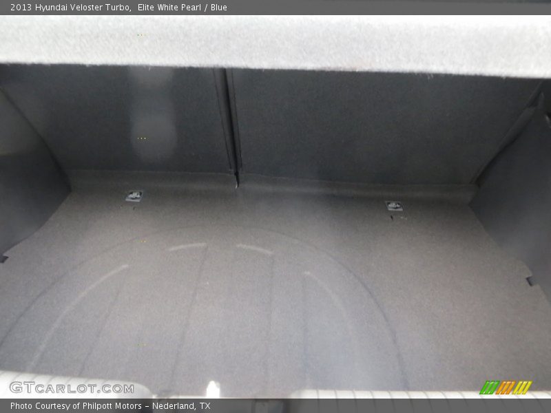 Elite White Pearl / Blue 2013 Hyundai Veloster Turbo