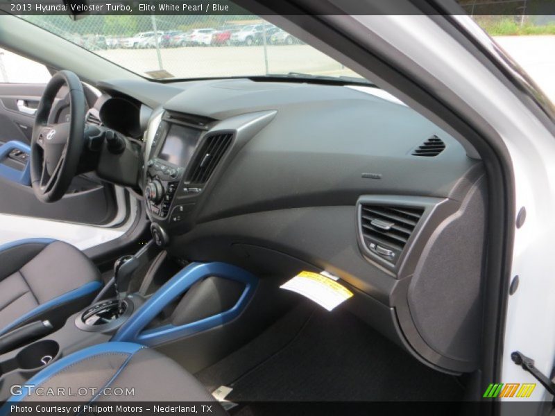 Elite White Pearl / Blue 2013 Hyundai Veloster Turbo