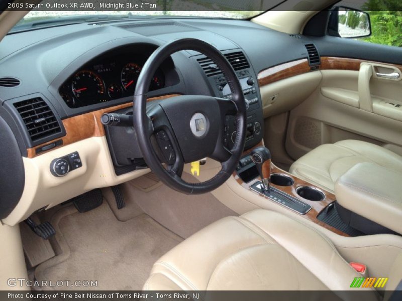 Midnight Blue / Tan 2009 Saturn Outlook XR AWD