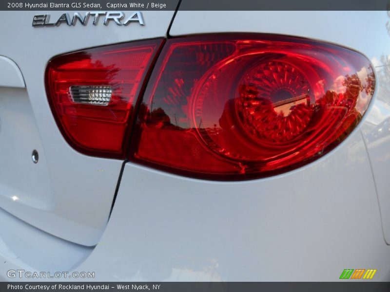 Captiva White / Beige 2008 Hyundai Elantra GLS Sedan