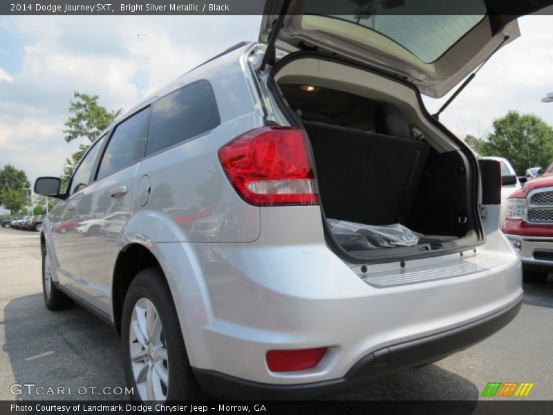 Bright Silver Metallic / Black 2014 Dodge Journey SXT