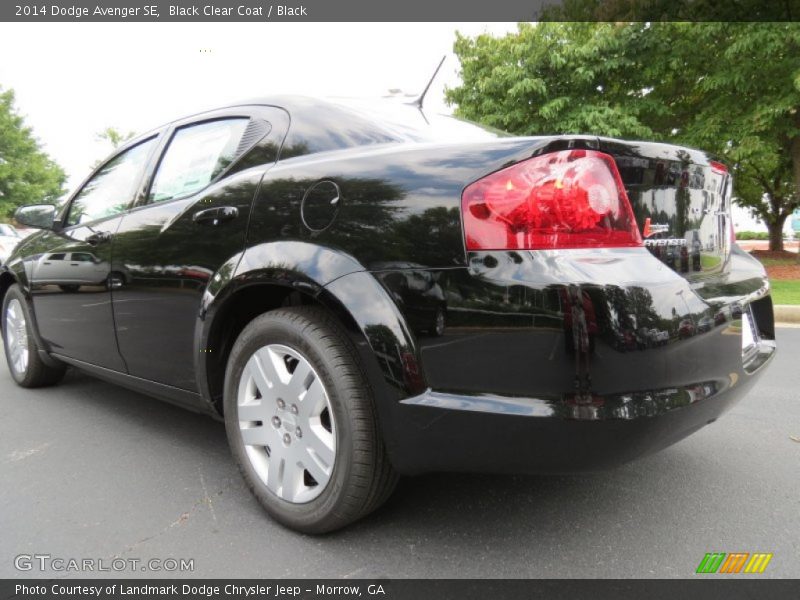 Black Clear Coat / Black 2014 Dodge Avenger SE