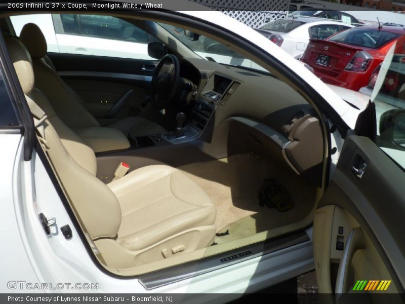 Moonlight White / Wheat 2009 Infiniti G 37 x Coupe