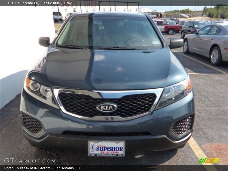 Pacific Blue / Gray 2011 Kia Sorento LX