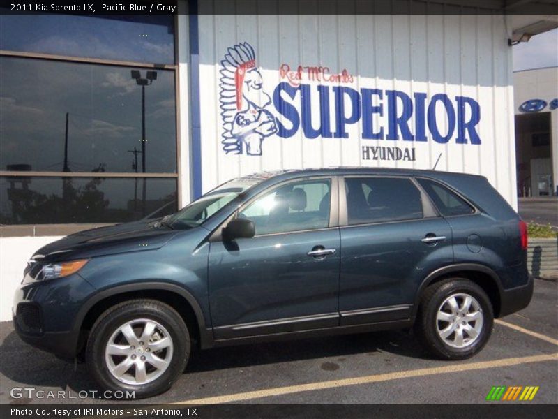 Pacific Blue / Gray 2011 Kia Sorento LX