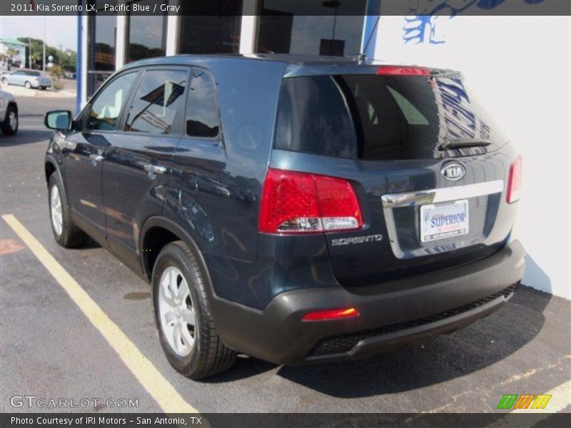 Pacific Blue / Gray 2011 Kia Sorento LX