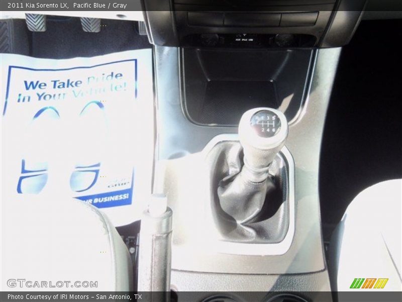 Pacific Blue / Gray 2011 Kia Sorento LX