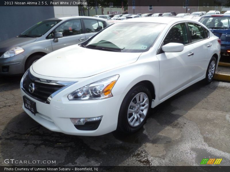 Pearl White / Charcoal 2013 Nissan Altima 2.5 S