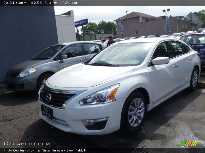 Pearl White / Charcoal 2013 Nissan Altima 2.5 S