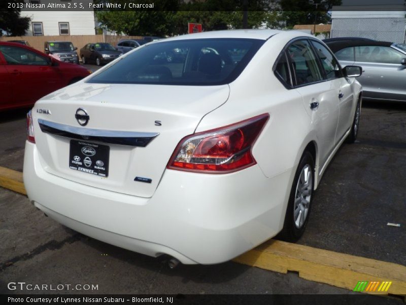 Pearl White / Charcoal 2013 Nissan Altima 2.5 S