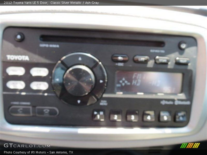 Classic Silver Metallic / Ash Gray 2012 Toyota Yaris LE 5 Door