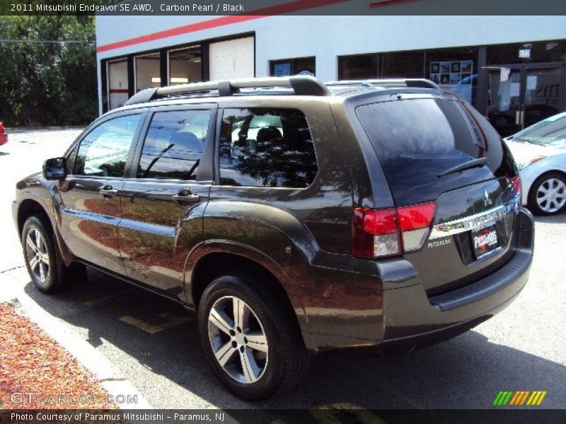 Carbon Pearl / Black 2011 Mitsubishi Endeavor SE AWD