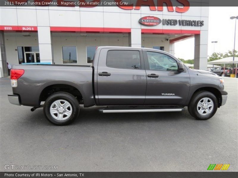 Magnetic Gray Metallic / Graphite Gray 2011 Toyota Tundra CrewMax