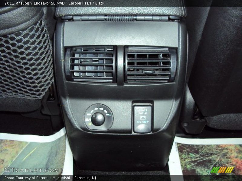Carbon Pearl / Black 2011 Mitsubishi Endeavor SE AWD