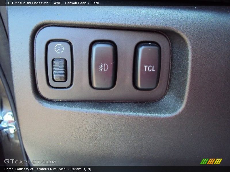 Carbon Pearl / Black 2011 Mitsubishi Endeavor SE AWD