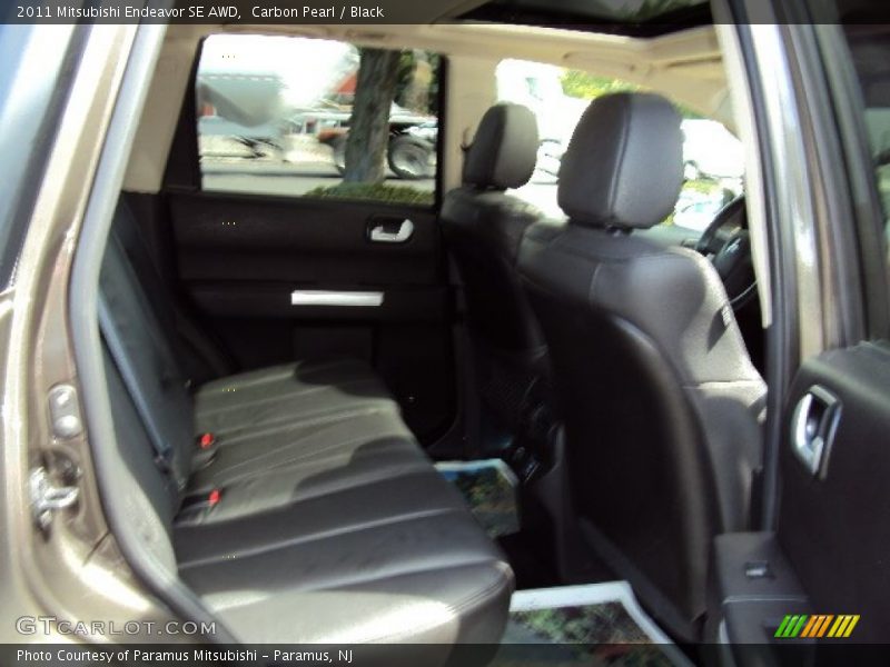 Carbon Pearl / Black 2011 Mitsubishi Endeavor SE AWD