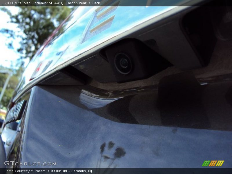 Carbon Pearl / Black 2011 Mitsubishi Endeavor SE AWD