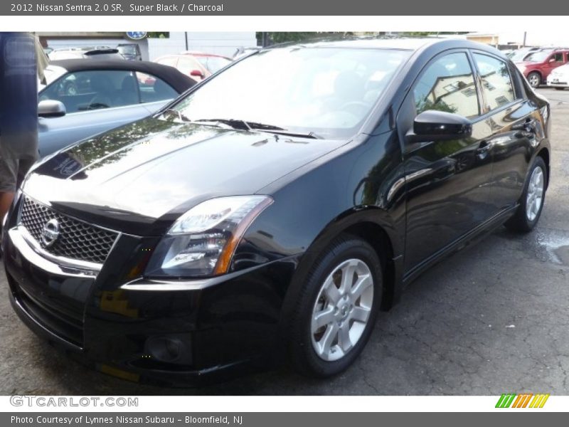 Super Black / Charcoal 2012 Nissan Sentra 2.0 SR