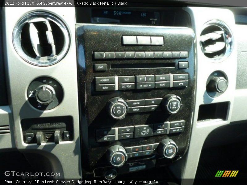 Tuxedo Black Metallic / Black 2012 Ford F150 FX4 SuperCrew 4x4