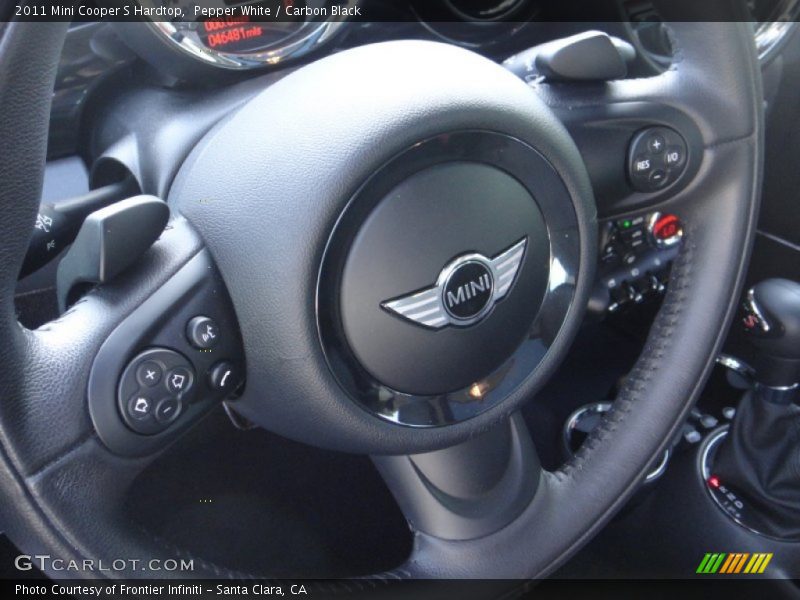 Pepper White / Carbon Black 2011 Mini Cooper S Hardtop