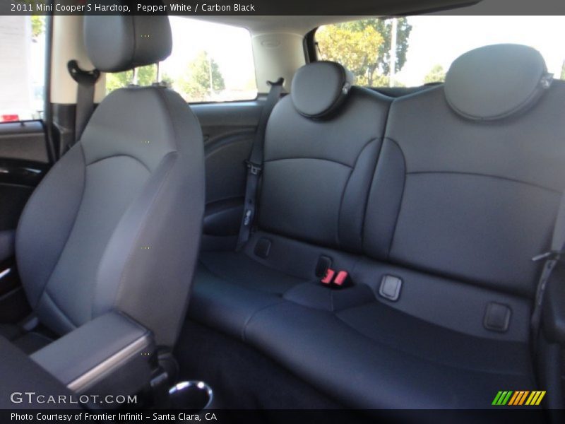 Pepper White / Carbon Black 2011 Mini Cooper S Hardtop