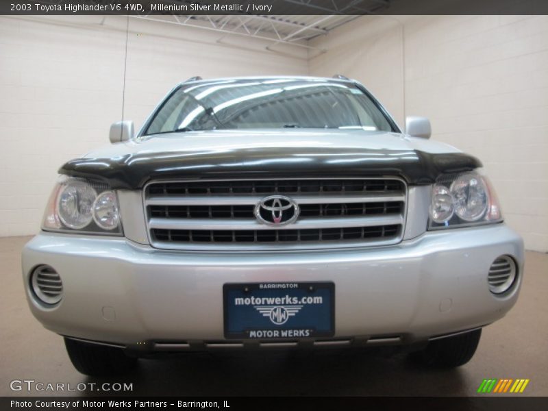 Millenium Silver Metallic / Ivory 2003 Toyota Highlander V6 4WD