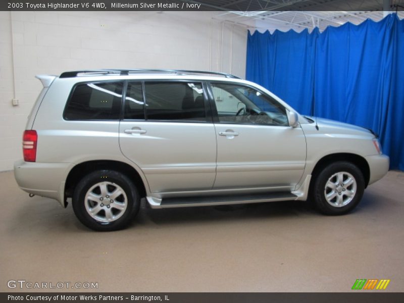 Millenium Silver Metallic / Ivory 2003 Toyota Highlander V6 4WD
