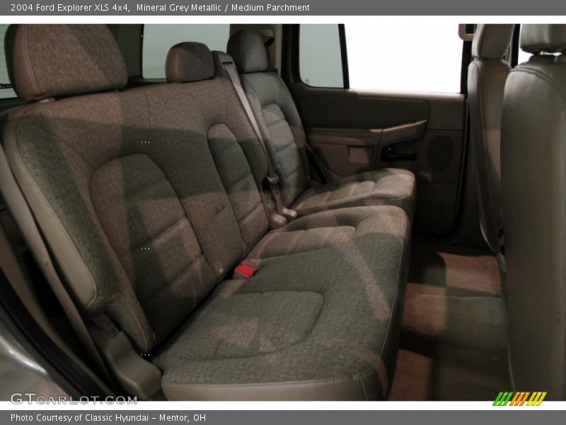 Mineral Grey Metallic / Medium Parchment 2004 Ford Explorer XLS 4x4
