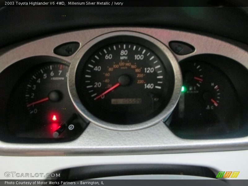 Millenium Silver Metallic / Ivory 2003 Toyota Highlander V6 4WD