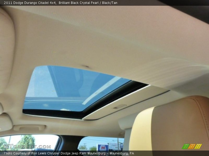 Brilliant Black Crystal Pearl / Black/Tan 2011 Dodge Durango Citadel 4x4