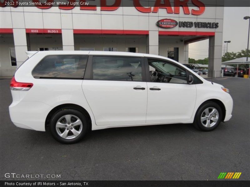 Super White / Light Gray 2012 Toyota Sienna