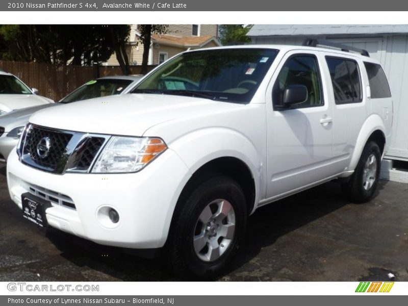 Avalanche White / Cafe Latte 2010 Nissan Pathfinder S 4x4